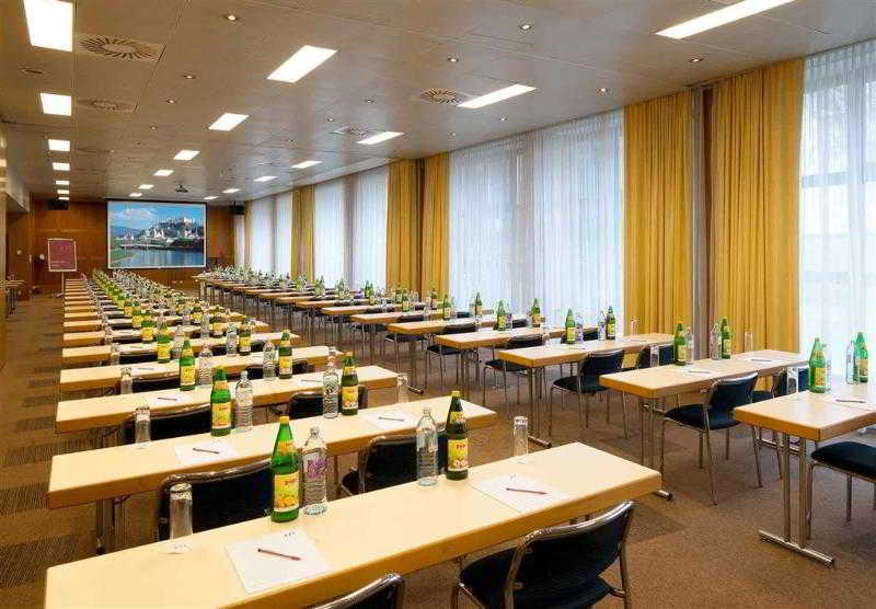 Dorint City-Hotel Salzburg Bagian luar foto